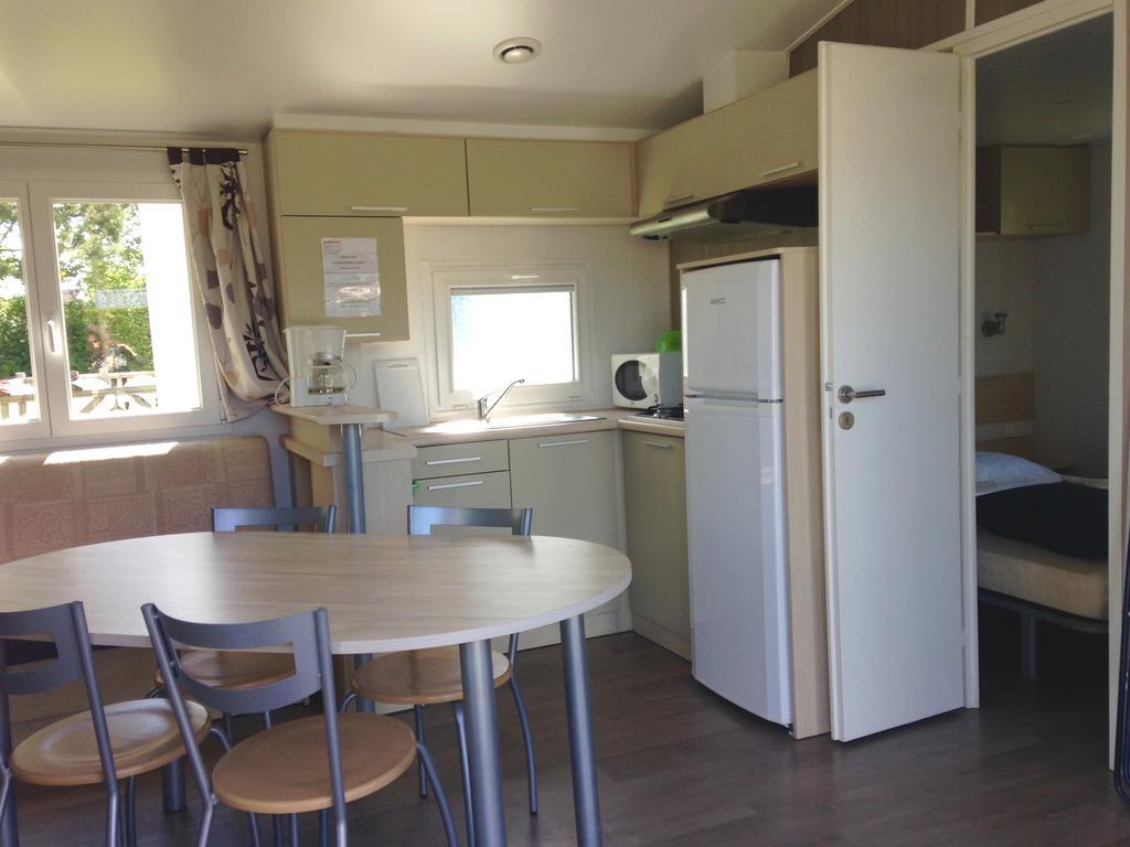 סן-ואלרי-סור-סום Camping Le Walric חדר תמונה